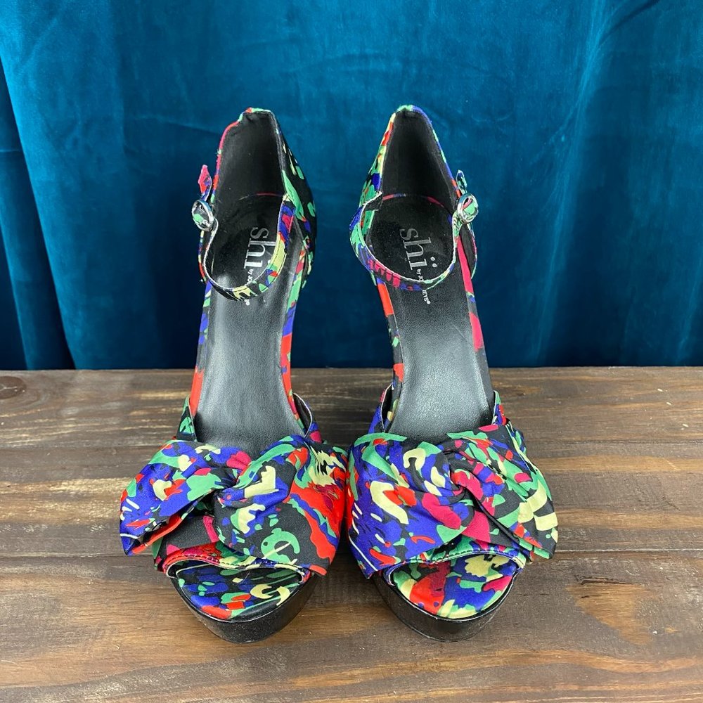 Shi by Journeys Floral Platform Stiletto Shoes - Picture 3 of 9